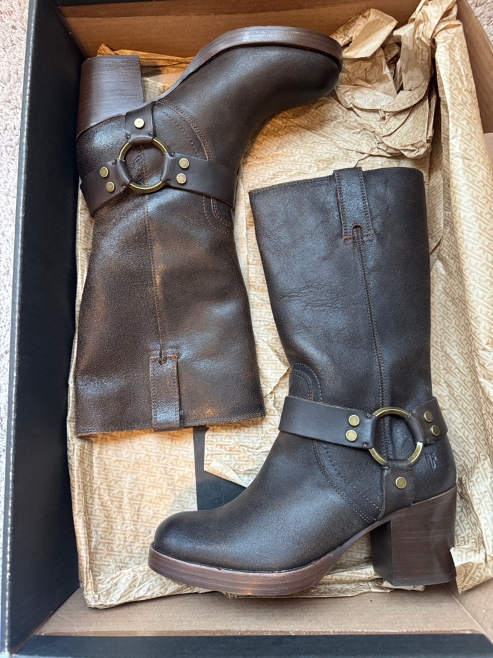 Frye Jean harness boots in chocolate Women’s Mid-Calf Brown Leather Block boot - Picture 5 of 10